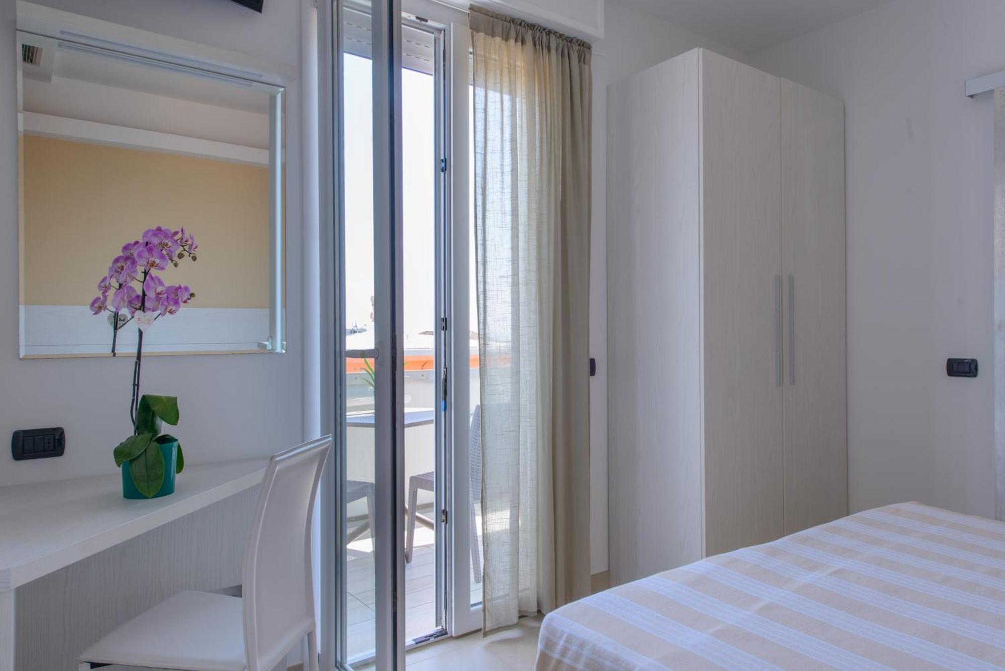 Hotel Sans Souci Rimini Exteriér fotografie